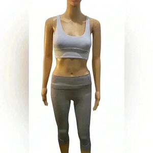 Lululemon Women’s Gray Pedal Pusher Leggings Size 6